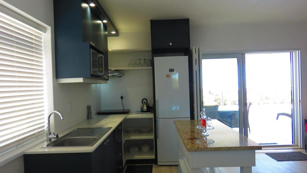 On The Beach Apartments Yzerfontein Eksteriør bilde