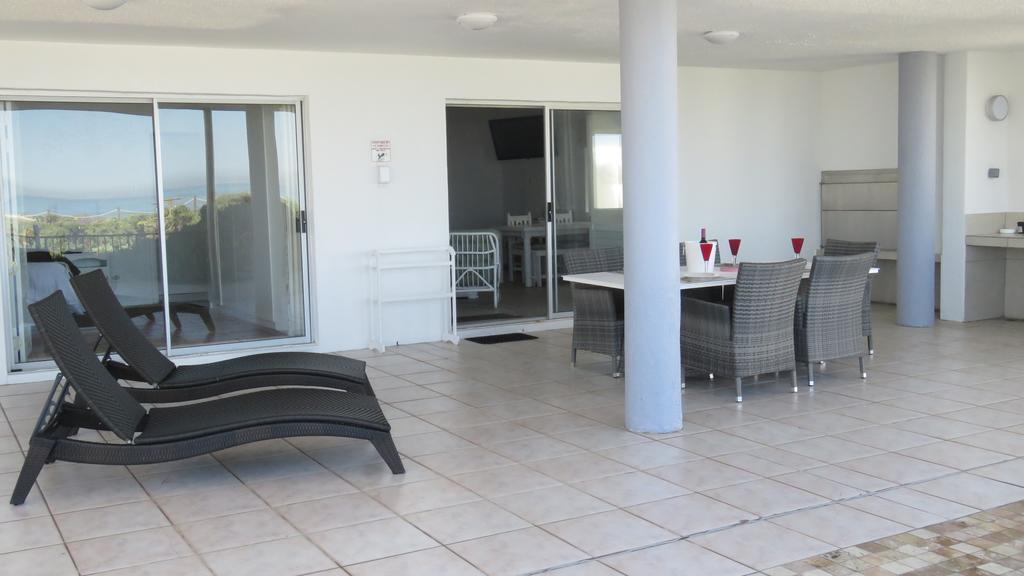 On The Beach Apartments Yzerfontein Eksteriør bilde